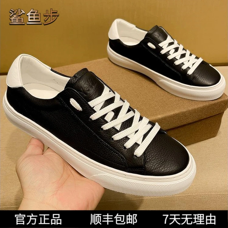 鲨鱼步2025新款男士时尚真皮休闲板鞋软底耐磨透气春夏潮流百搭鞋