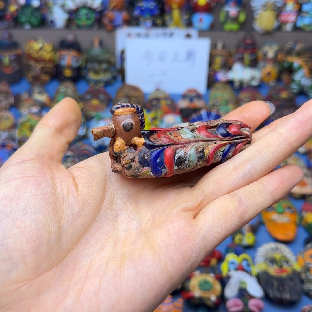 琉璃非金属玻璃颈饰鸭子一个