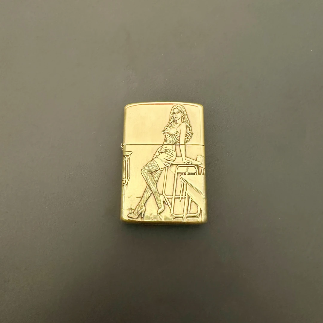 ZORRO烈焰打火机工作室出品，丝袜女教师，精工浮雕砂轮创意打火机