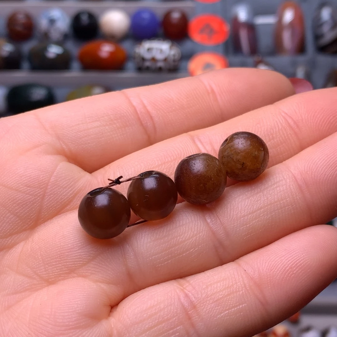 玛瑙/玉髓颈饰未镶嵌似****事