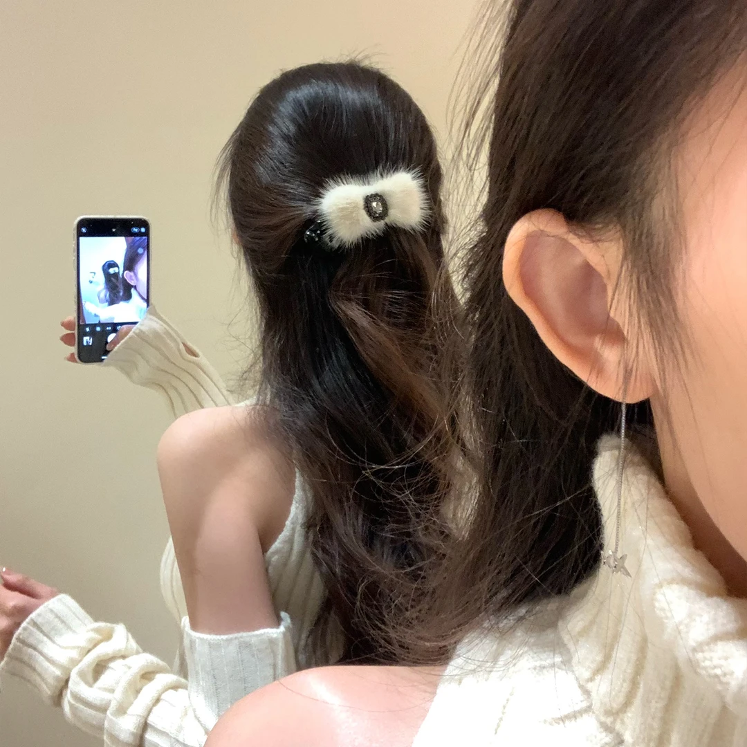 绒绒絮语 韩系水貂毛秋冬香蕉夹抓夹女法式毛绒气质复古百搭简约