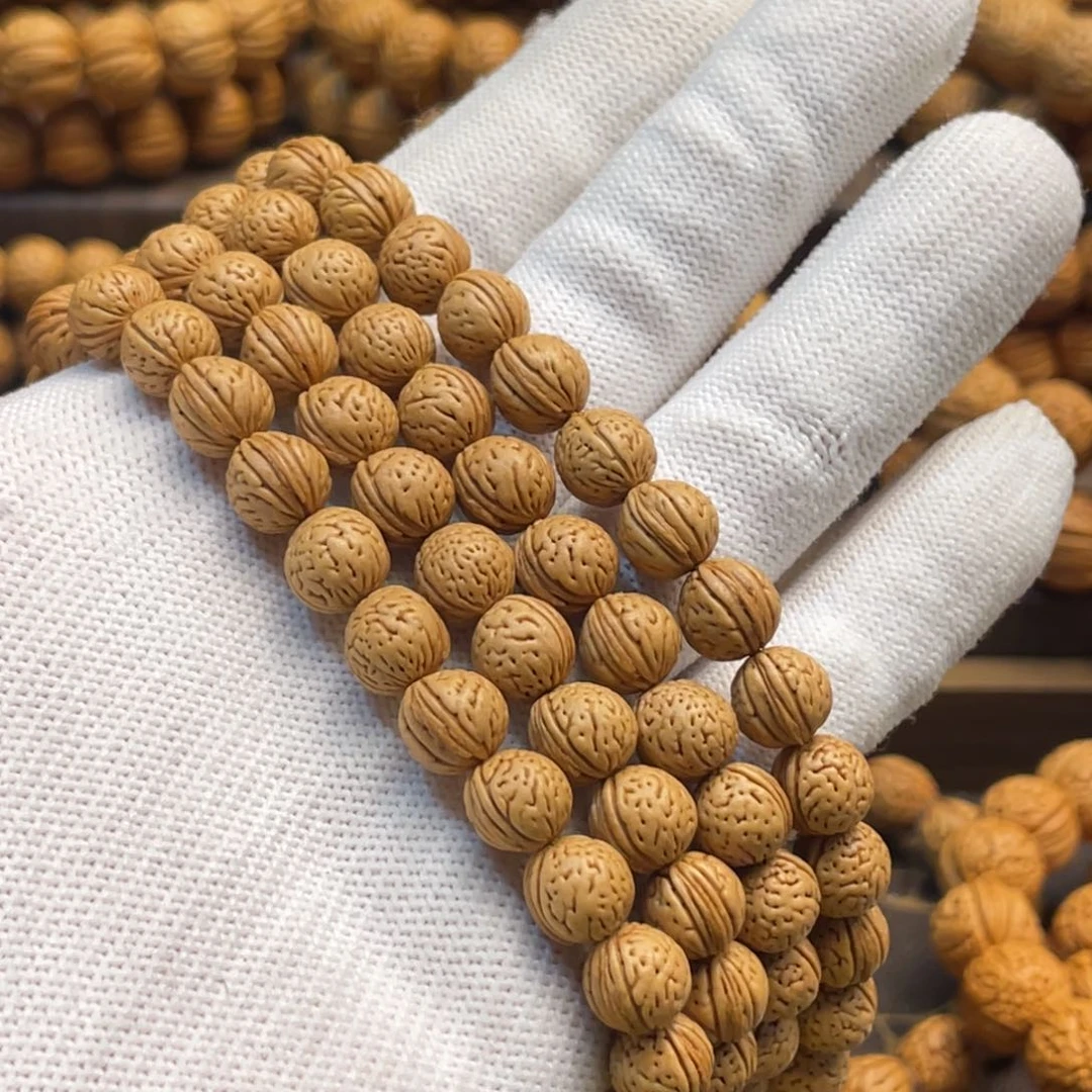 吊坠桃核ꪶ****野生黄桃王