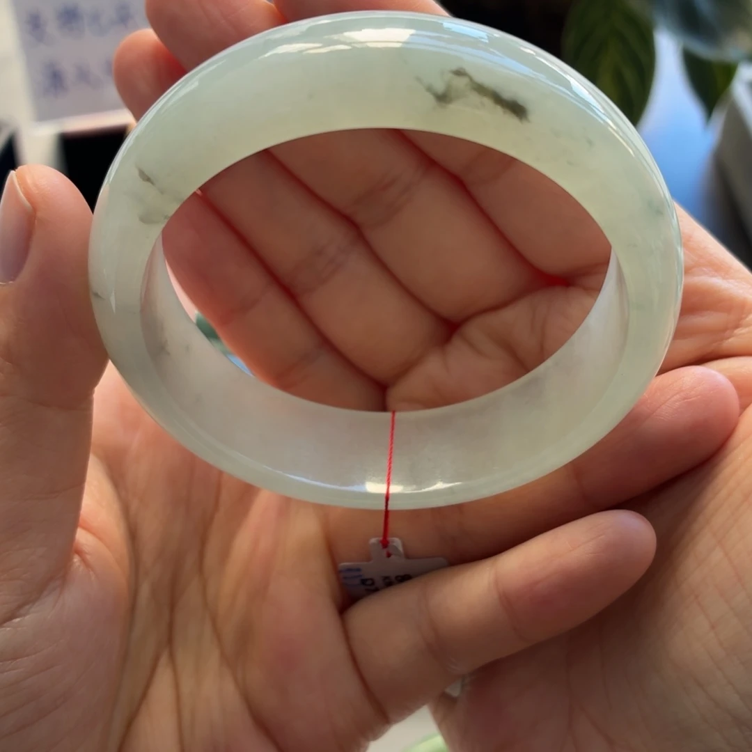 翡翠未镶嵌手镯天然