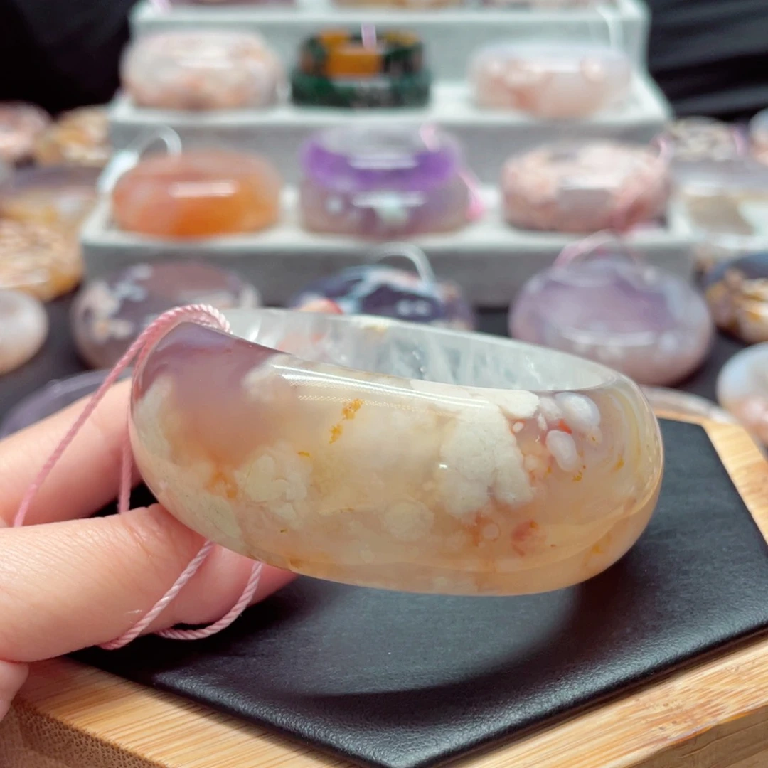 玛瑙/玉髓手镯未镶嵌深*3