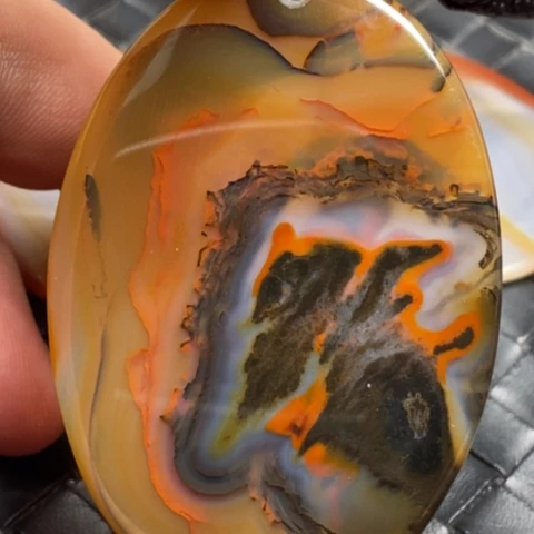 玛瑙/玉髓未镶嵌颈饰