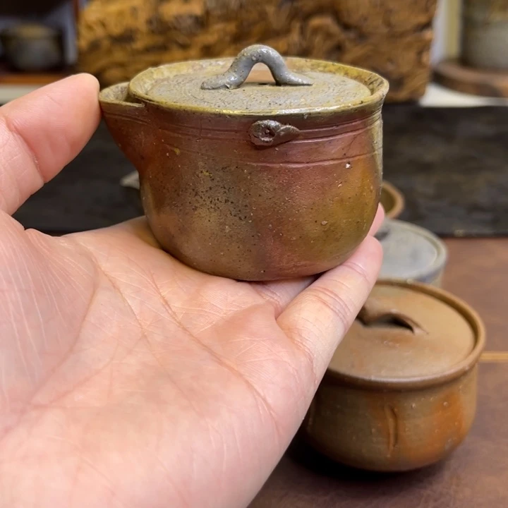 备前烧作品西村春湖，后配盖