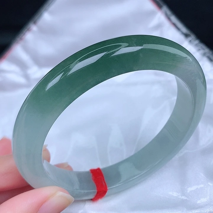 未镶嵌手镯翡翠天然
