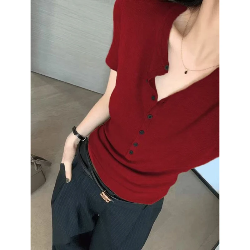 复古红色高级感单排扣针织衫女夏季设计感小众修身显瘦T恤上衣薄