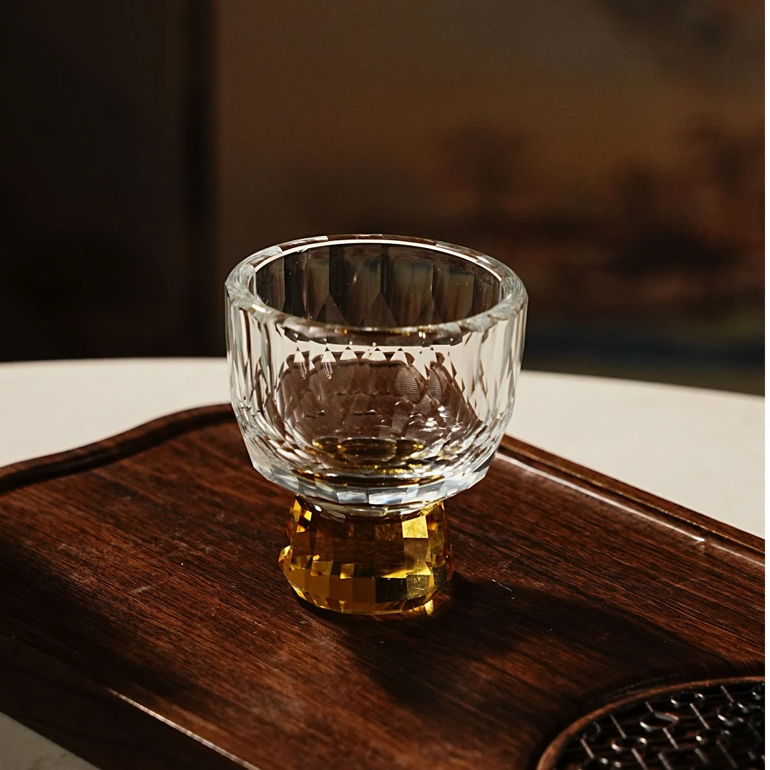 【闪购】琉璃黄瓷片@@@@