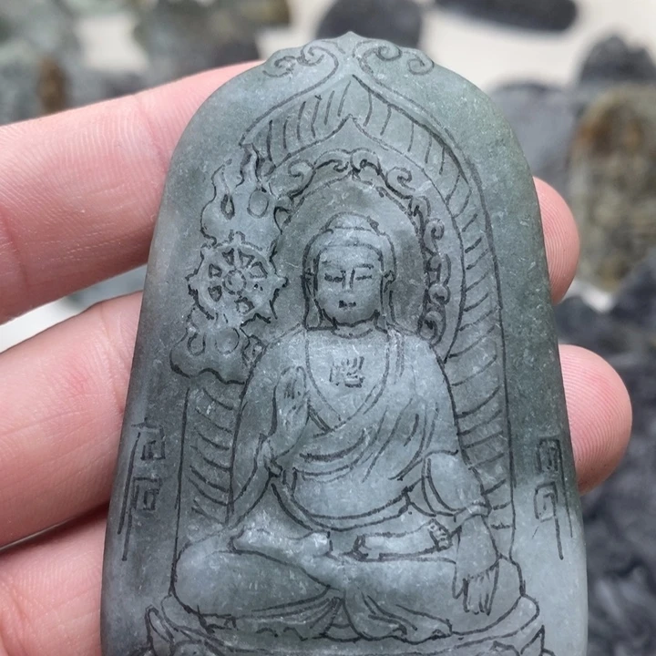 定制翡翠未镶嵌翡翠