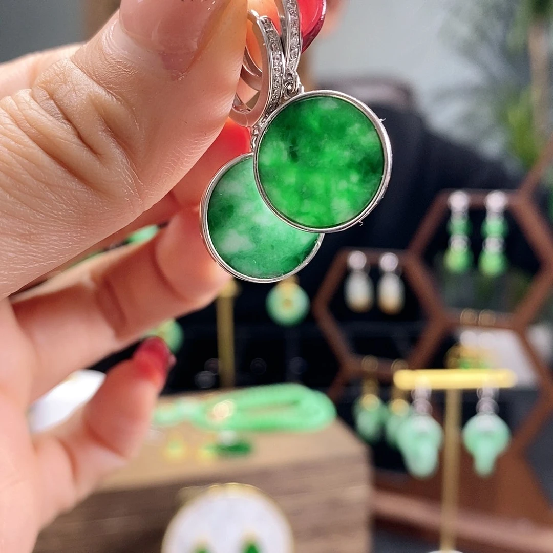 翡翠耳饰银S925镶嵌翡翠
