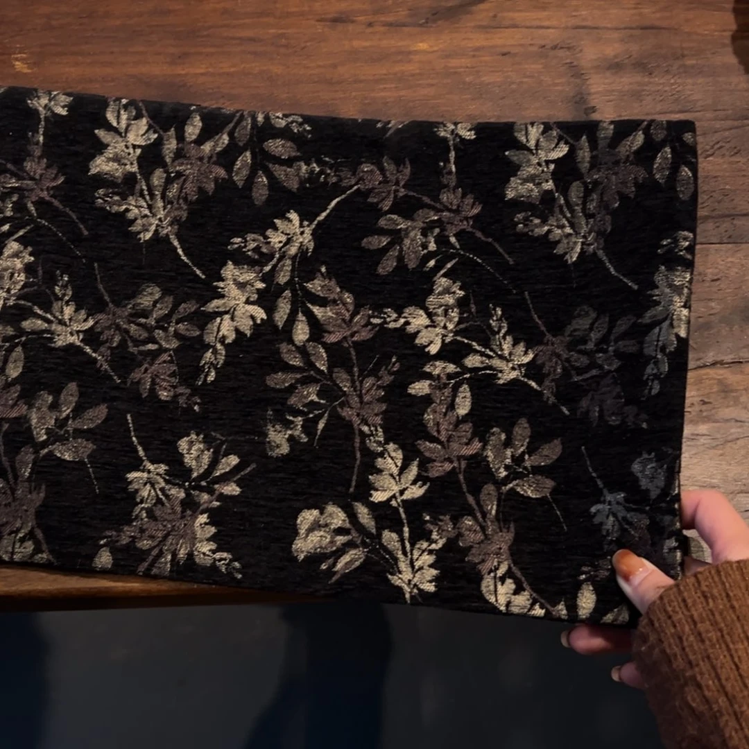 摆件陶瓷。     陶瓷。