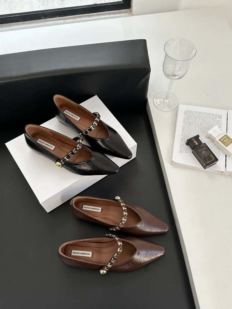 2025春季新款复古玛丽珍尖头隐形内增高女单鞋气质百搭低跟单鞋女