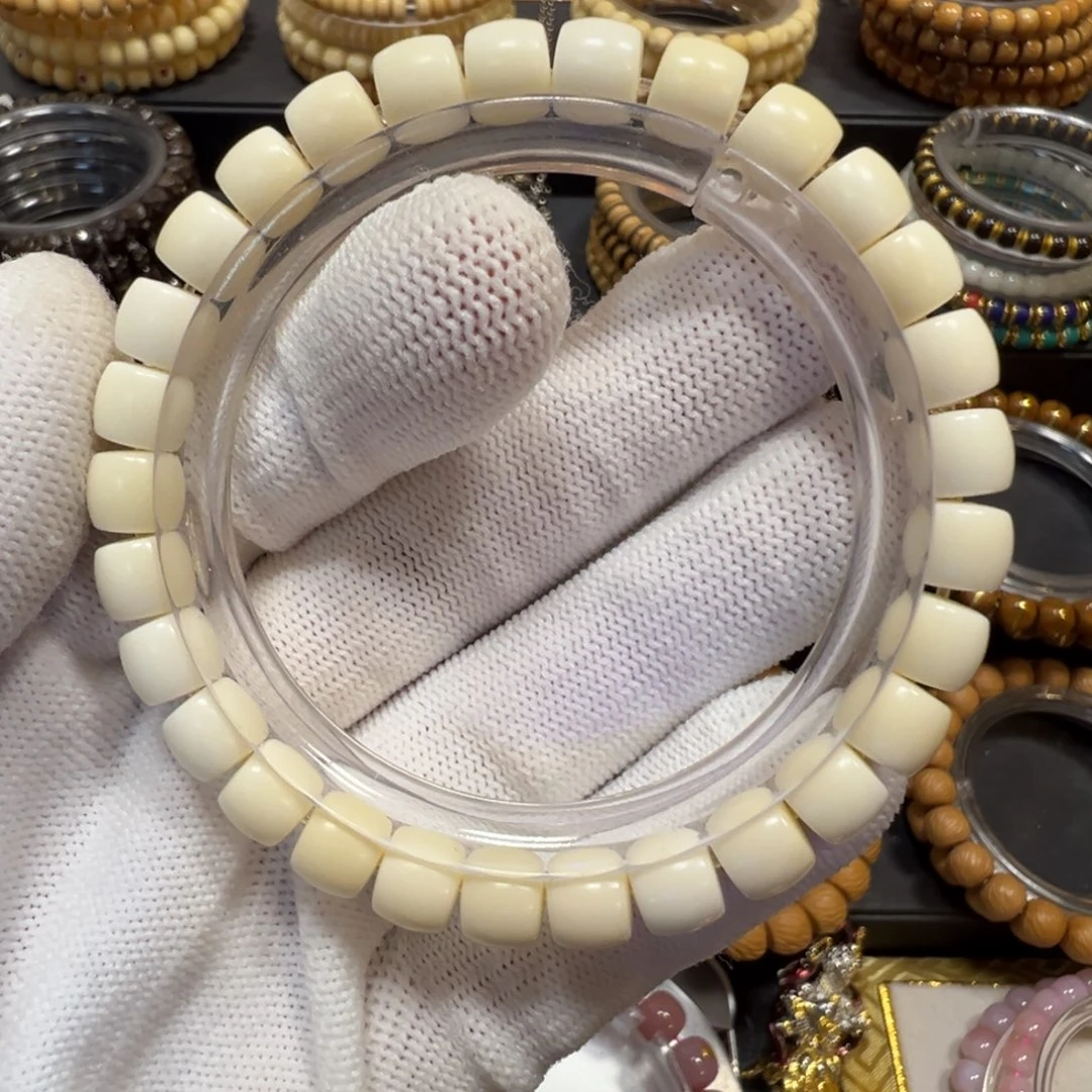 吊坠白玉菩提白玉菩提直切