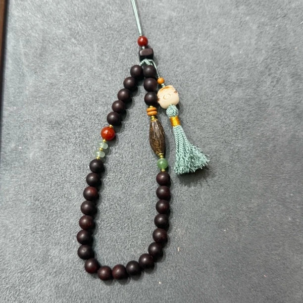 降真香手机链8mm-3055