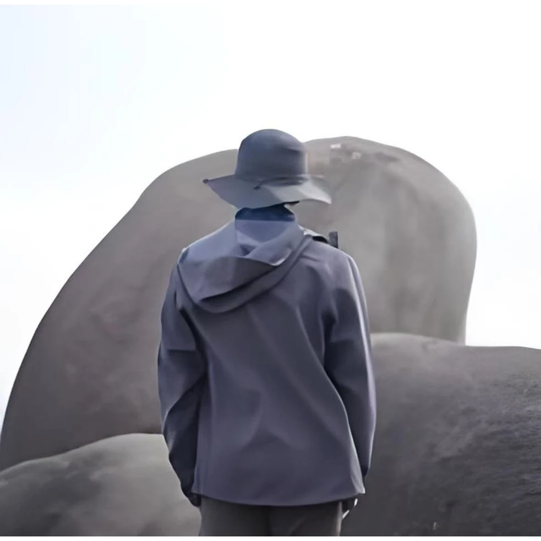 9019-冲锋衣硬壳防水户外徒步风衣男女外套