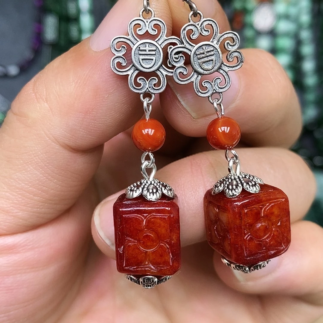 银S925镶嵌翡翠耳饰漂亮美眉