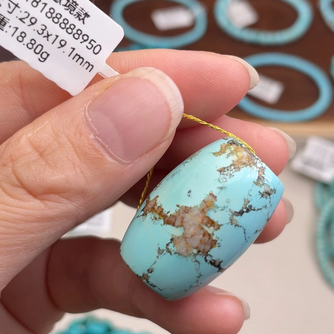 未镶嵌绿松石珠宝奇石