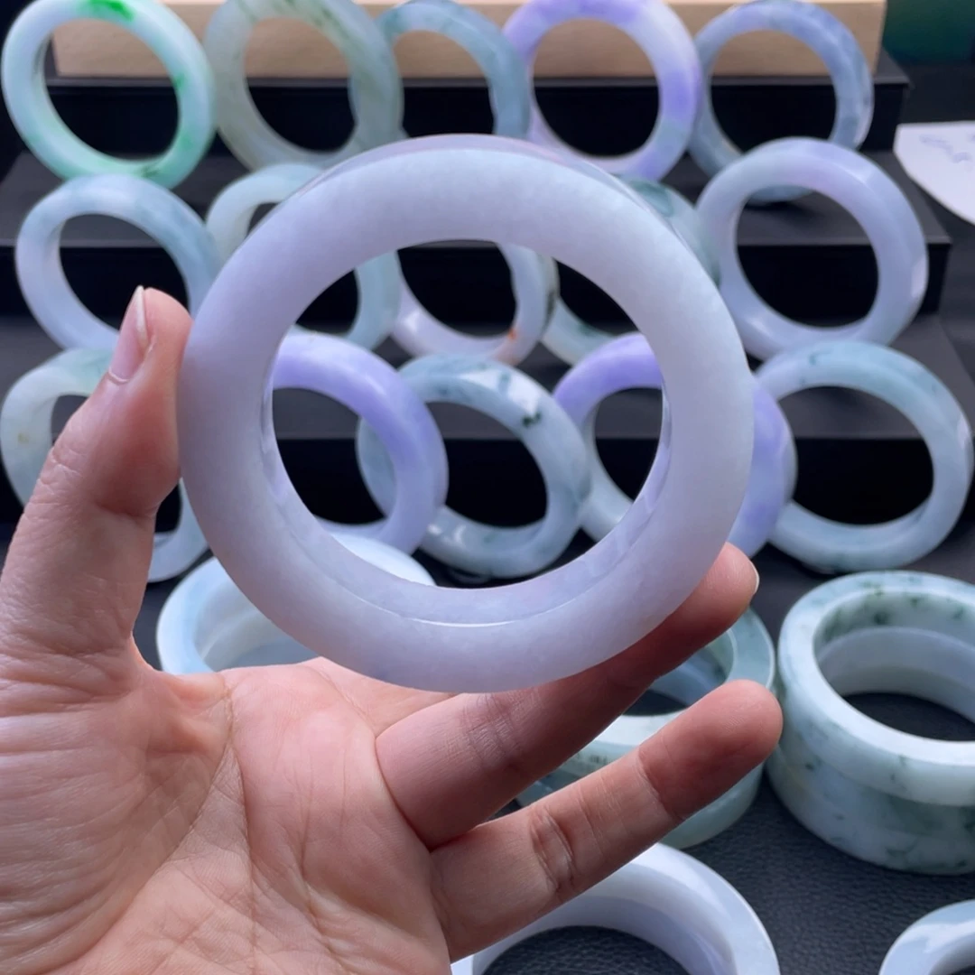 未镶嵌正圈或圆条定制翡翠