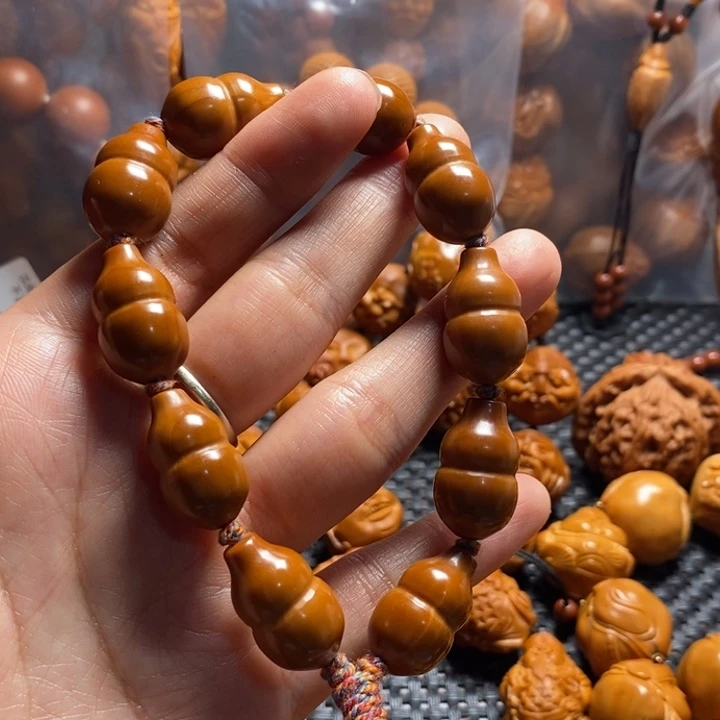 橄榄核吊坠葫芦手串