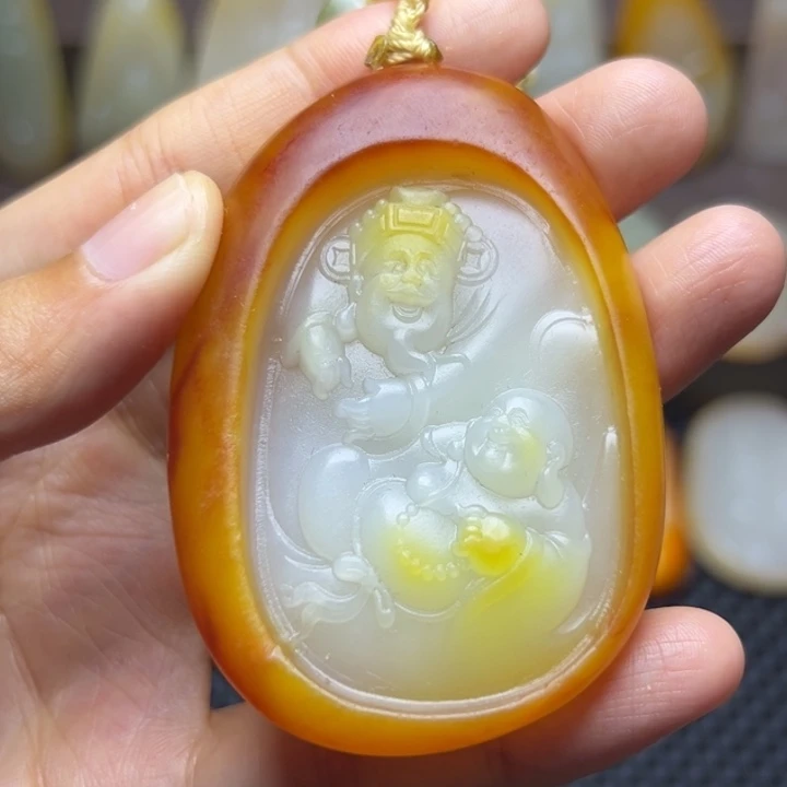 颈饰未镶嵌和田玉