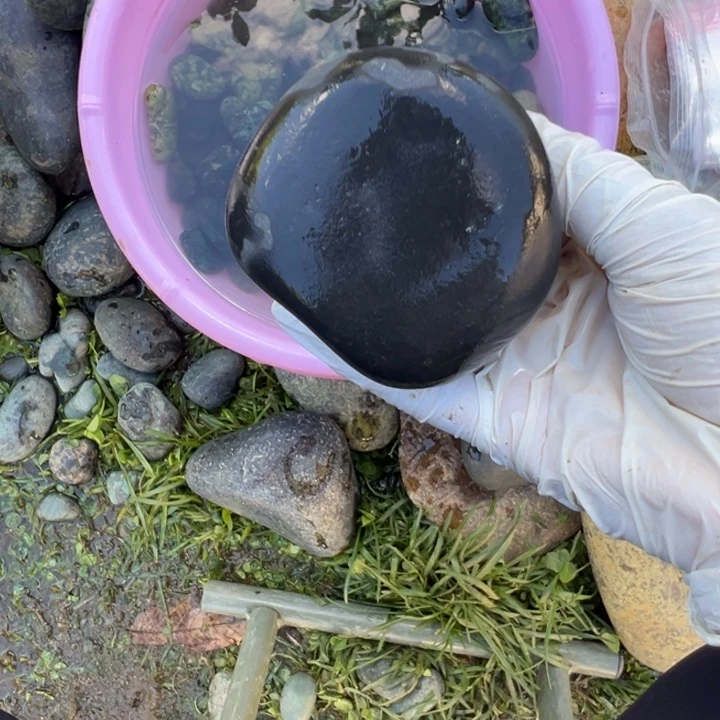 寂***静长石玉未镶嵌藏玉药王石