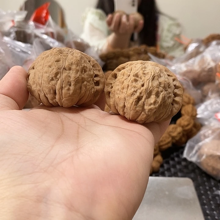 文玩核桃吊坠黑***?南瓜45修