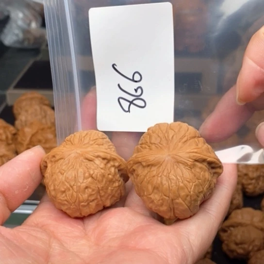 桃核吊坠摩*轮866南瓜墩狮子