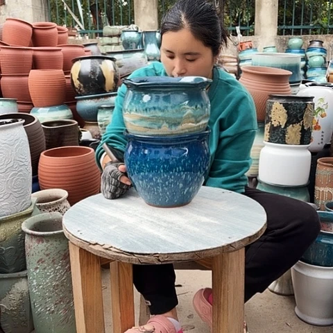 口20高18两个盆子。