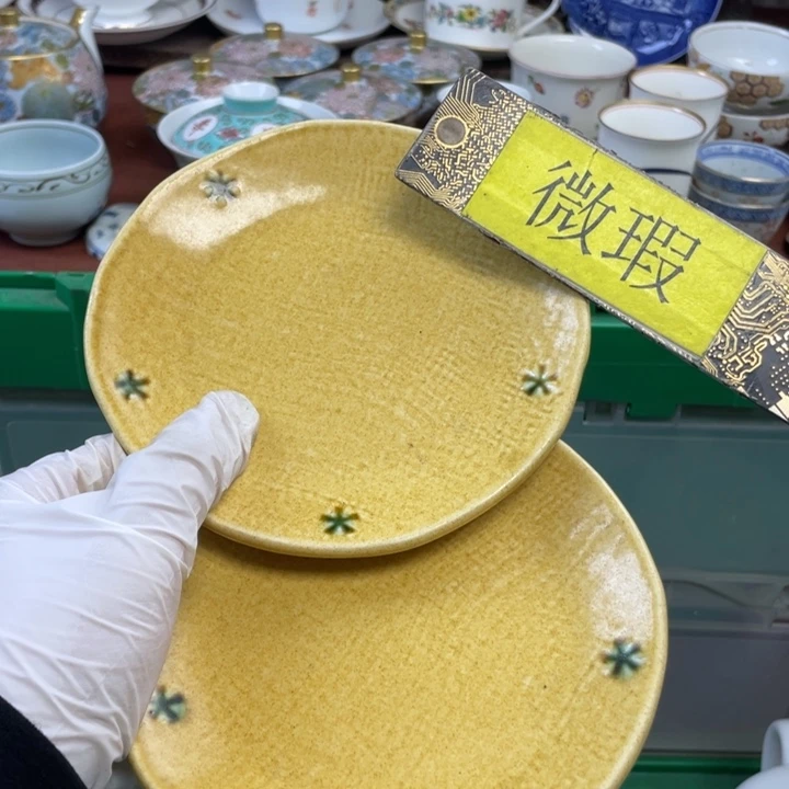 他家瓷器真美…开播了