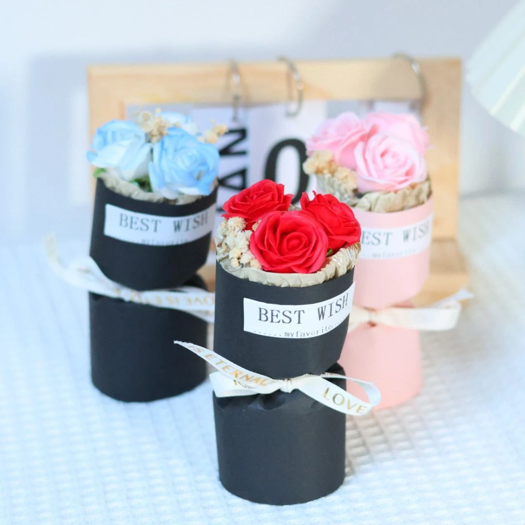 ins口袋见面小花束MINI礼物装饰品汽车出风口迷你玫瑰粉色车载520