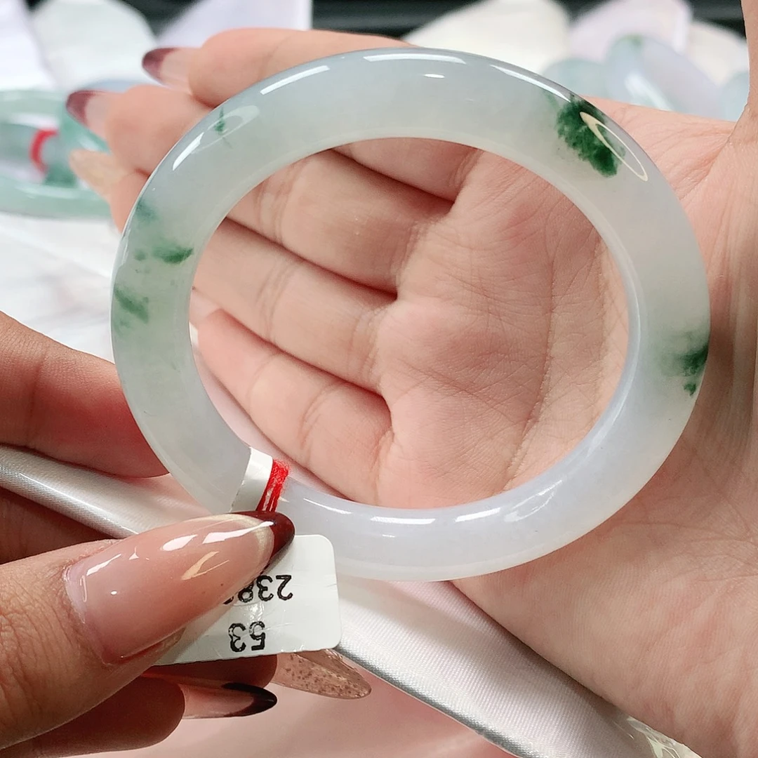 翡翠未镶嵌手镯缅甸天然翡翠