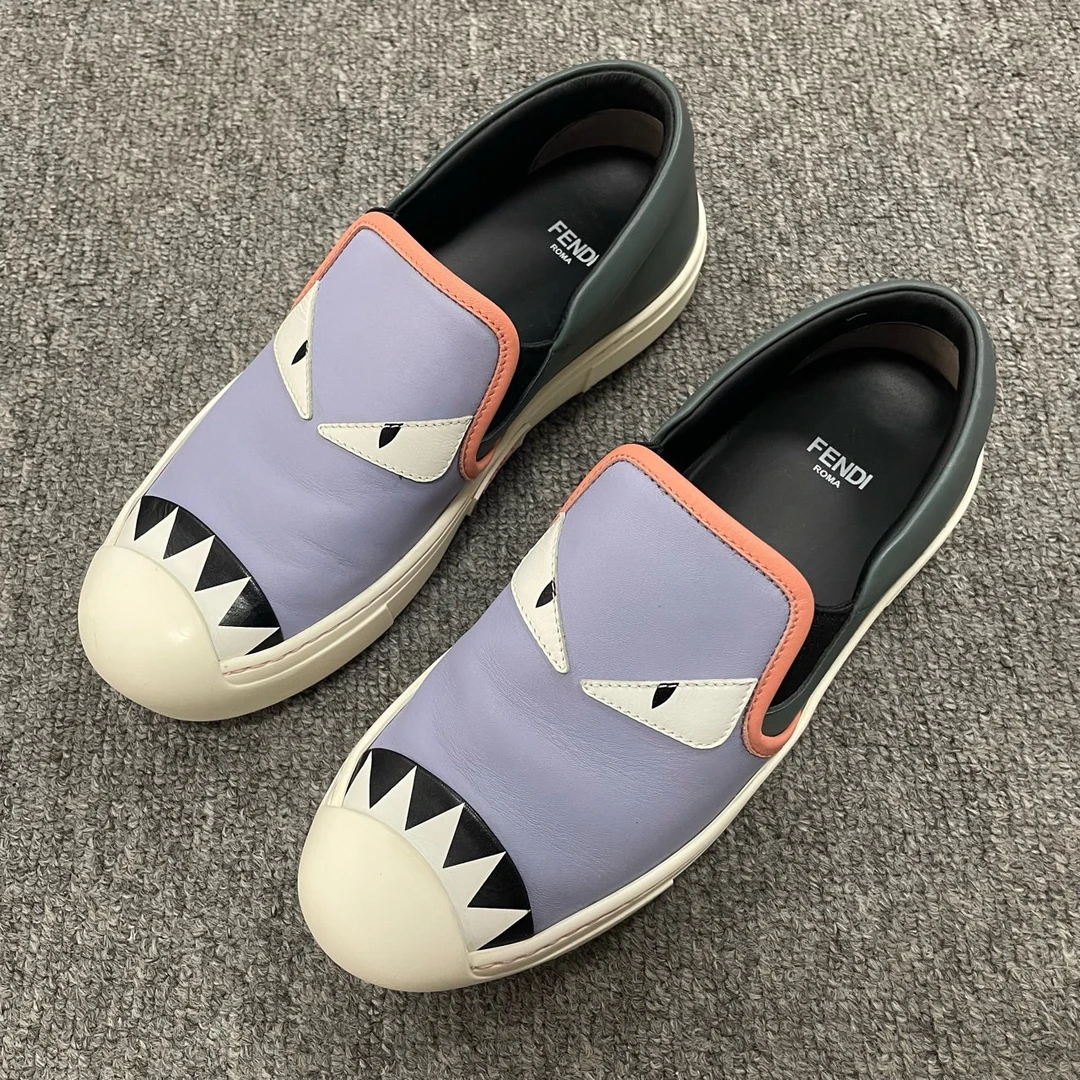 95新 FENDI/芬迪 圆头套脚拼色饰面低帮板鞋  35码/6326