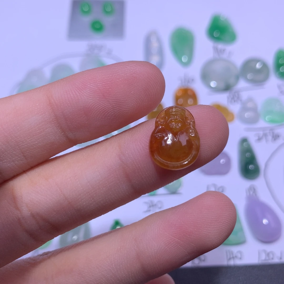 未镶嵌挂件翡翠财