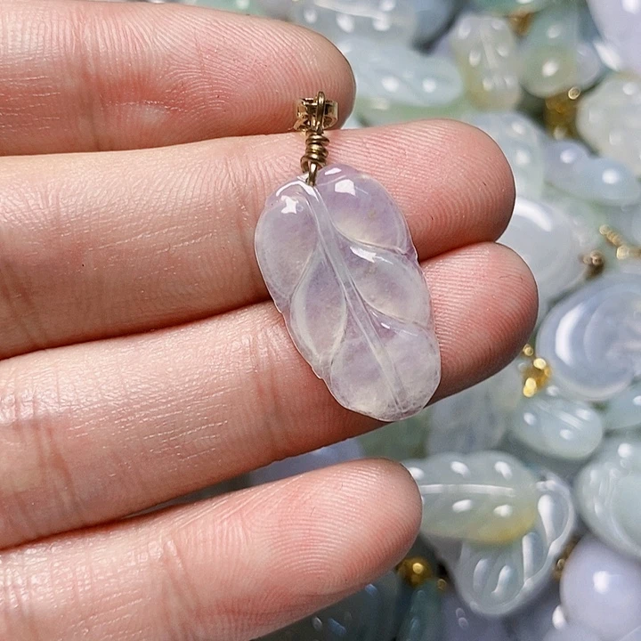 翡翠未镶嵌颈饰天然A货翡翠