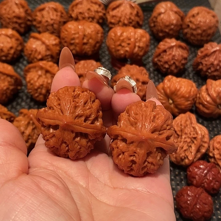 文玩核桃吊坠38太行龙纹0938