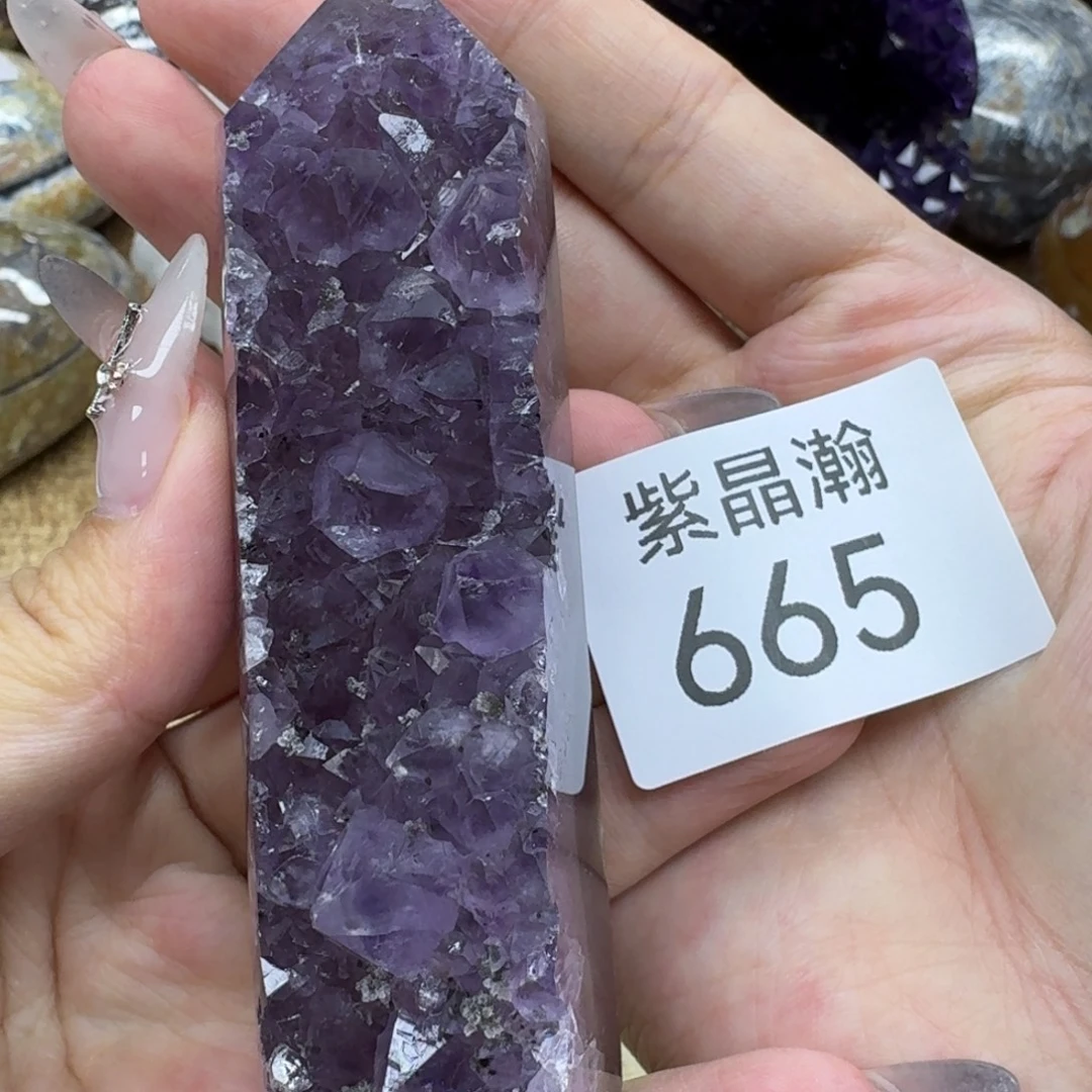 玛瑙/玉髓未镶嵌珠宝奇石