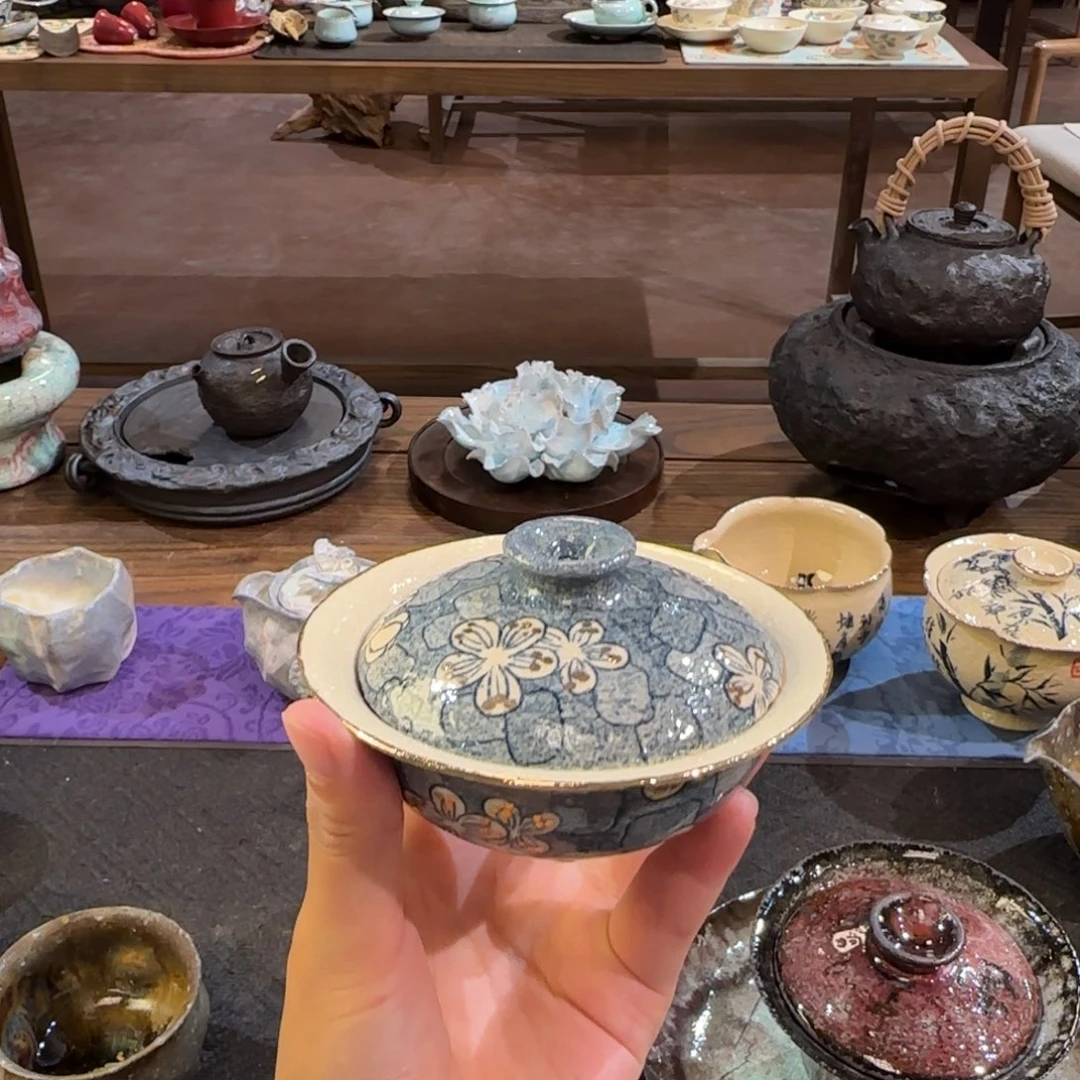 景德镇手作器皿了