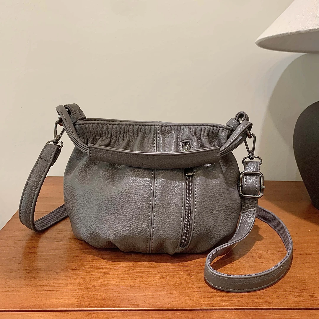 Q2025新款潮INS斜挎包福袋包时尚洋气质感简约单肩包休闲包