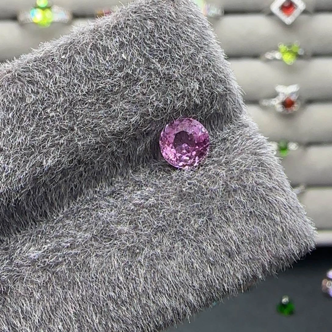 彩色蓝宝石裸石双十一特惠