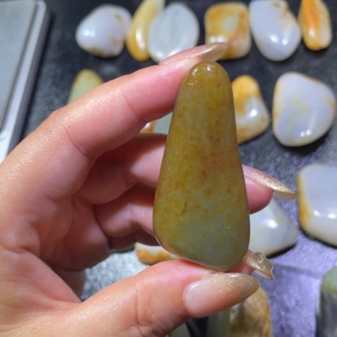 【闪购商品】和田玉未镶嵌颈饰