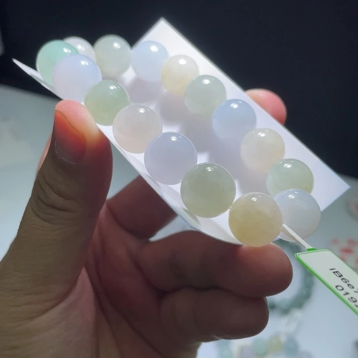 未镶嵌定制翡翠翡翠卡12+