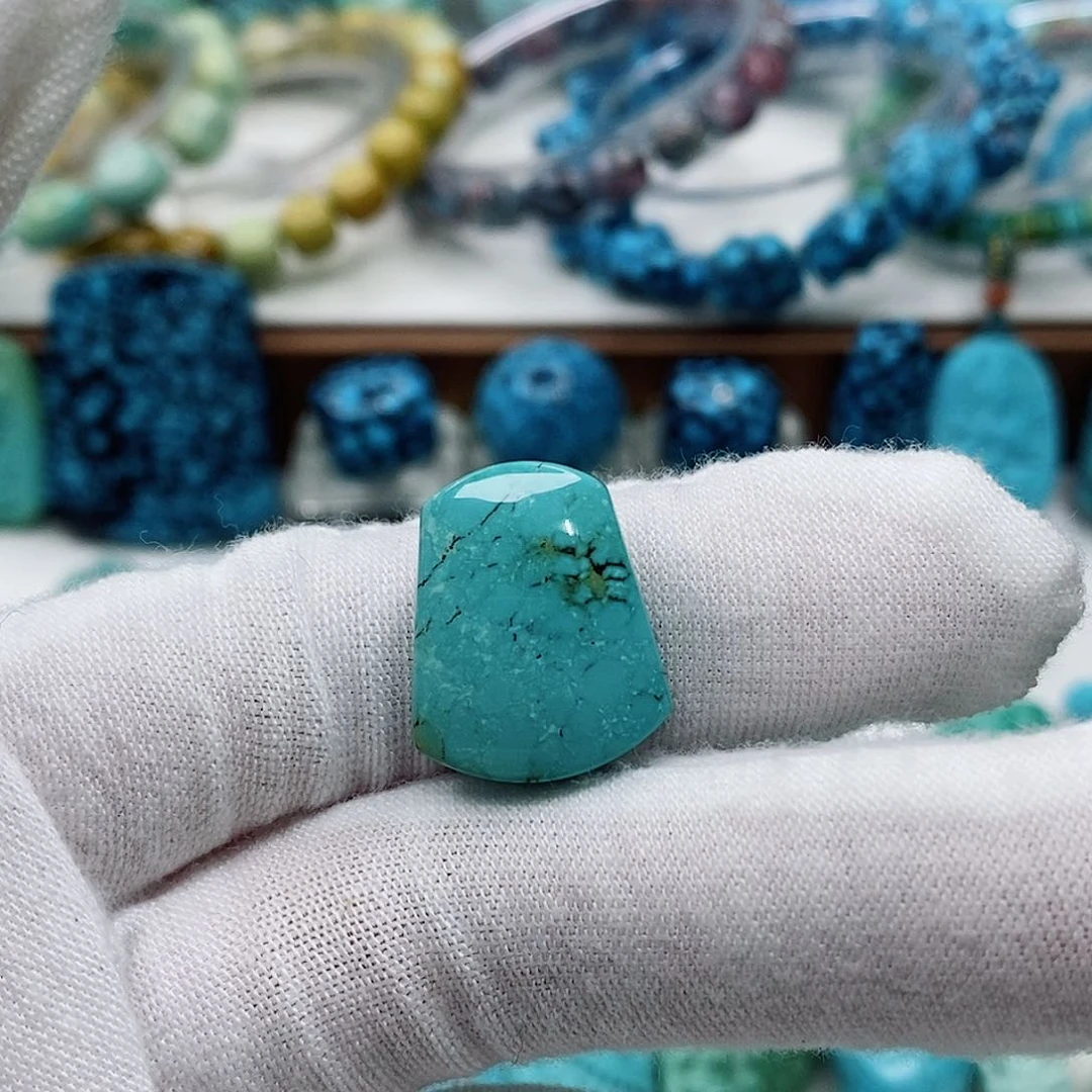 绿松石珠宝奇石未镶嵌