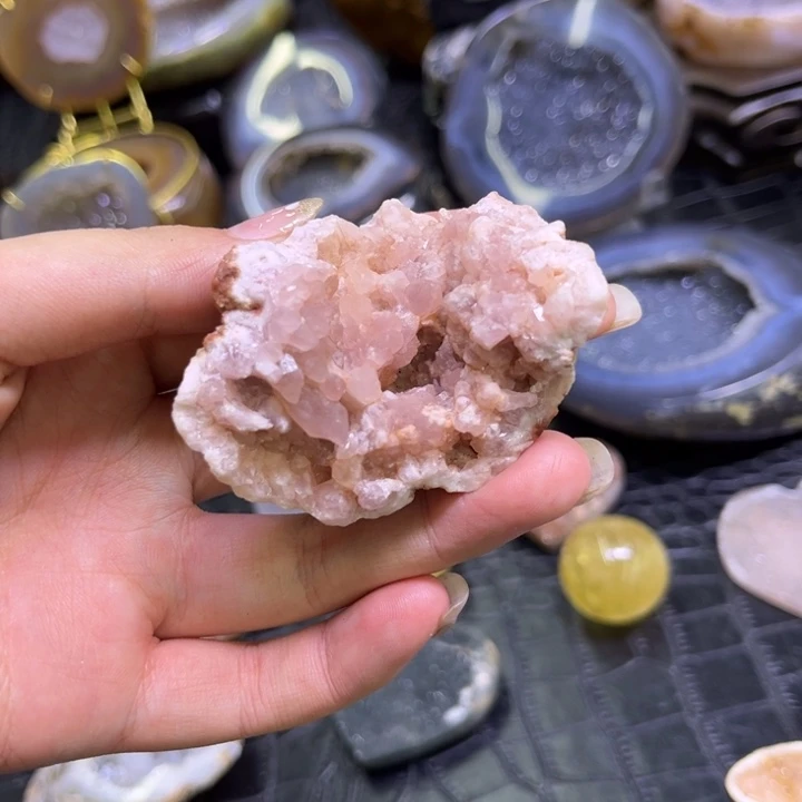 未镶嵌水晶发饰粉晶洞