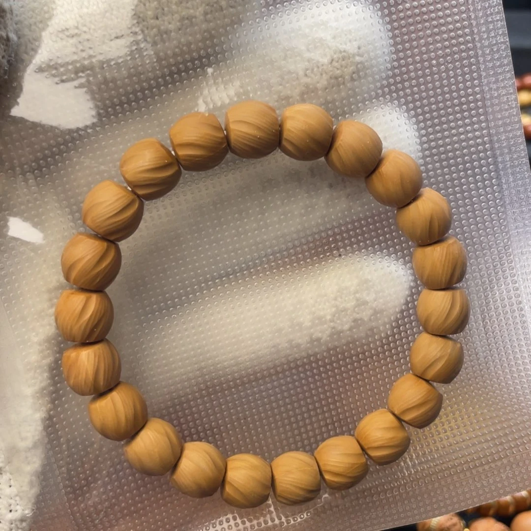 改***+手串猴头核桃猴头雕刻微微瑕