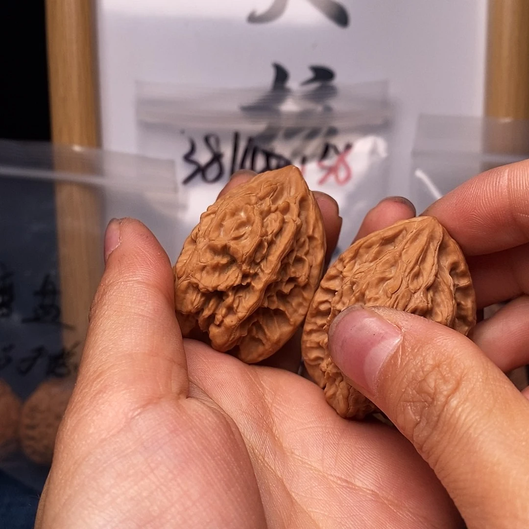 文玩核桃吊坠：*a朱雀