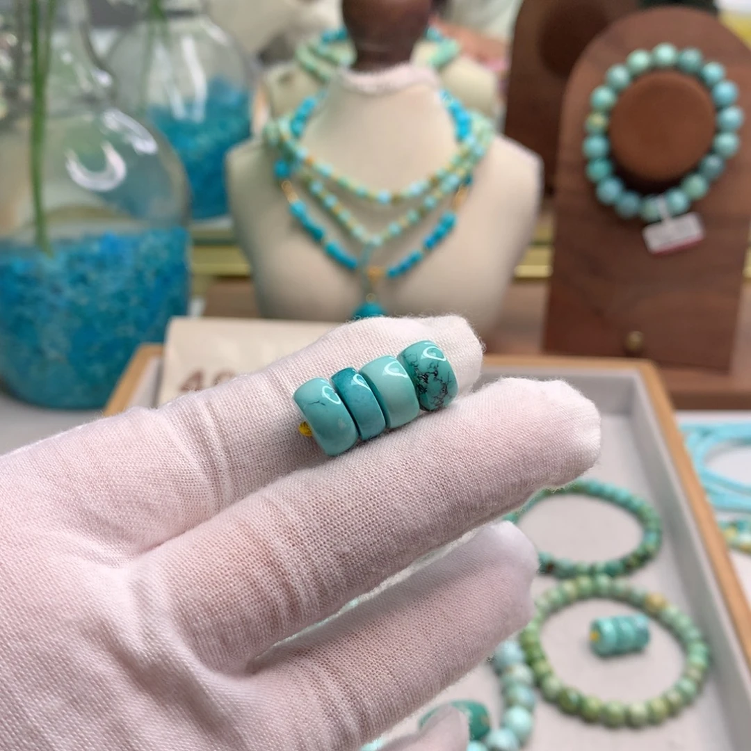 绿松石未镶嵌饰品