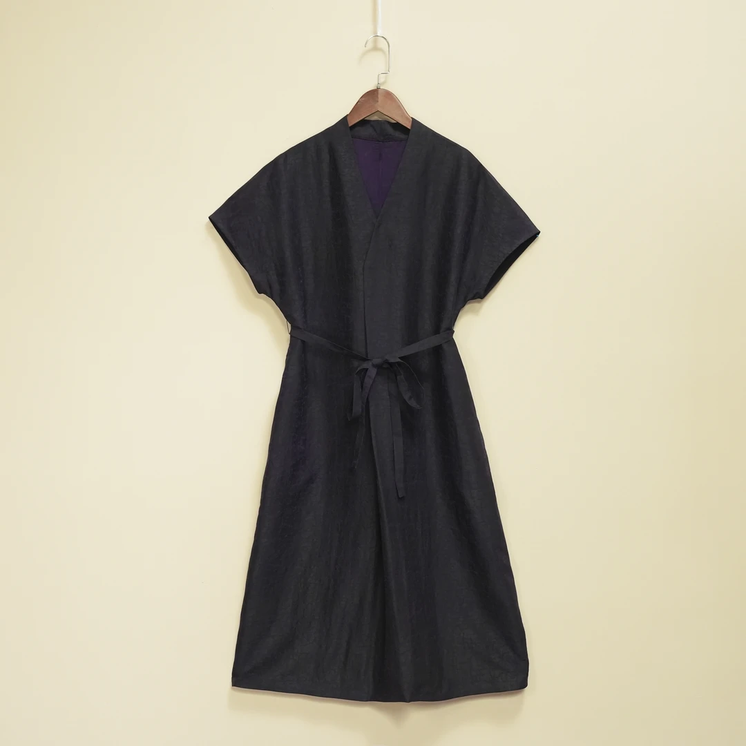 夏季新款新中式香云纱龟裂纹时尚百搭休闲气质收腰显瘦v领连衣裙