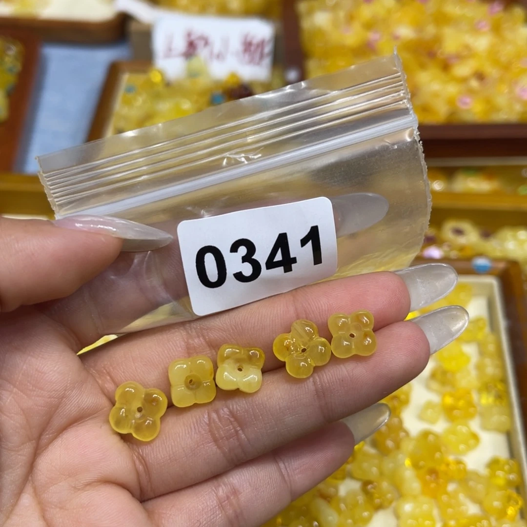 琥珀珠宝奇石未镶嵌