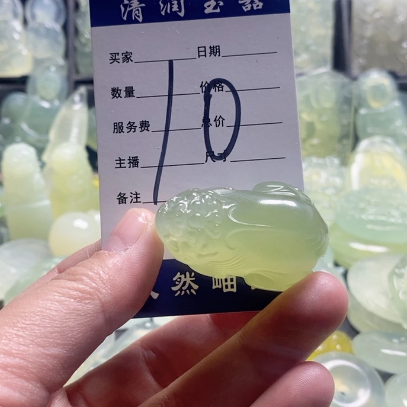 【闪购商品】合金蛇纹石玉颈饰秋**风